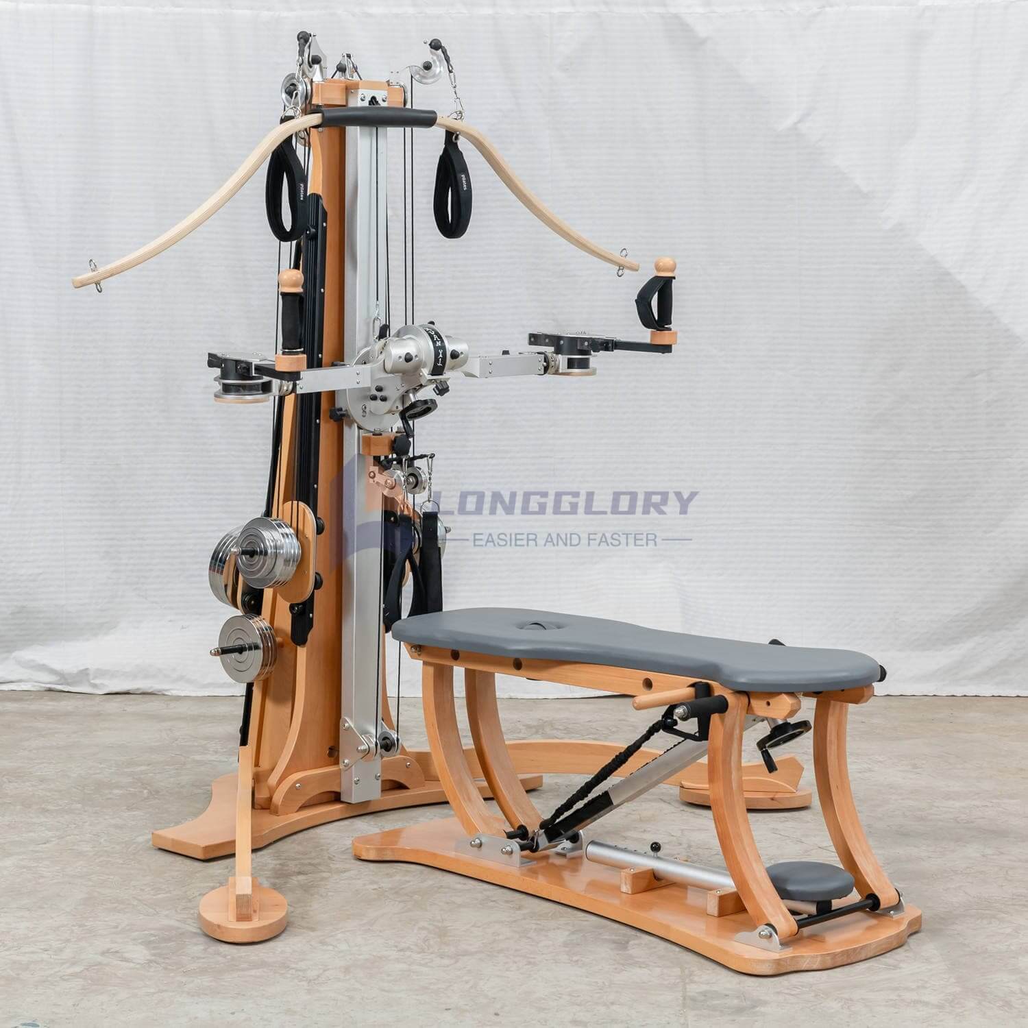 Pilates turrim reformator cum trochle